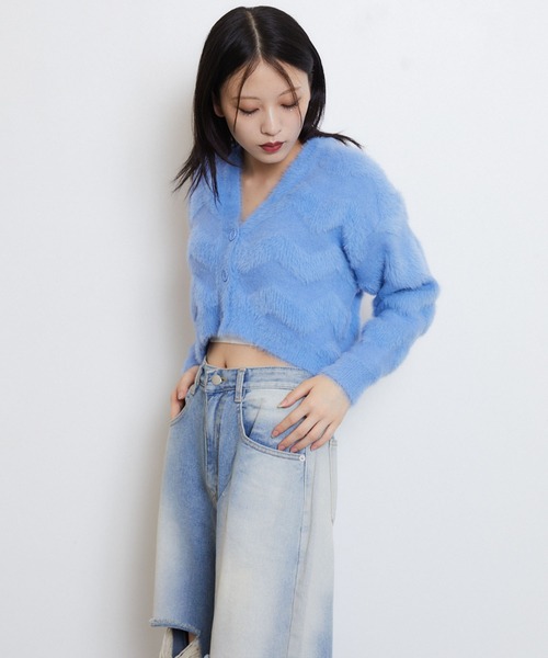 ENVYM（アンビー）の「シャギーパターンニットカーディガン（カーディガン/ボレロ・レディース・ブラック/ホワイト/ブルー・FREE）」の3枚目の写真