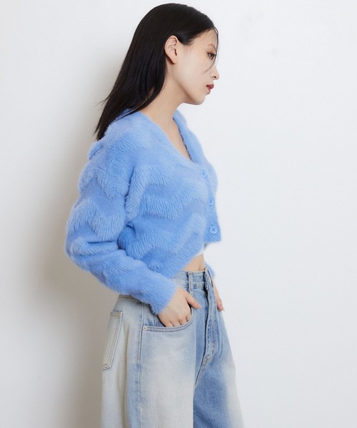 ENVYM（アンビー）の「シャギーパターンニットカーディガン（カーディガン/ボレロ・レディース・ブラック/ホワイト/ブルー・FREE）」の7枚目の写真