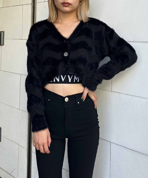 ENVYM（アンビー）の「シャギーパターンニットカーディガン（カーディガン/ボレロ・レディース・ブラック/ホワイト/ブルー・FREE）」の15枚目の写真