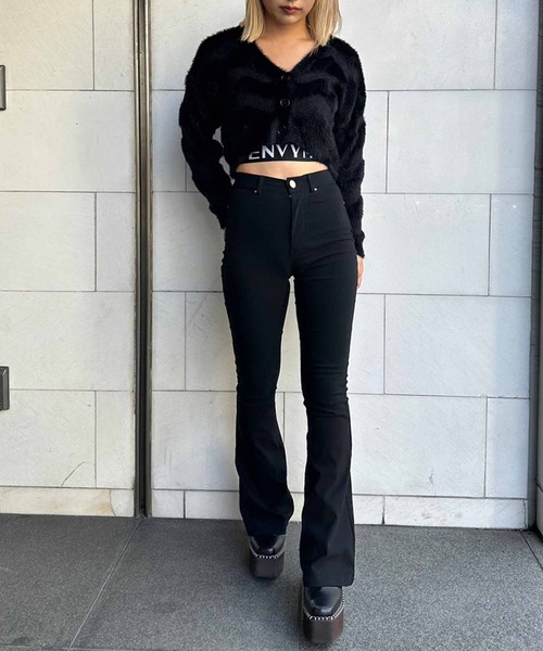 ENVYM（アンビー）の「シャギーパターンニットカーディガン（カーディガン/ボレロ・レディース・ブラック/ホワイト/ブルー・FREE）」の18枚目の写真