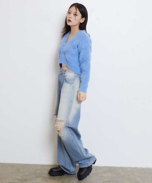 ENVYM（アンビー）の「シャギーパターンニットカーディガン（カーディガン/ボレロ・レディース・ブラック/ホワイト/ブルー・FREE）」の11枚目の写真