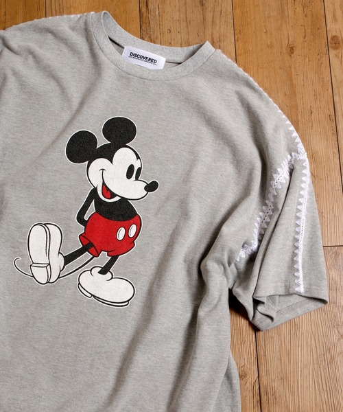 DISCOVERED Wide Mickey Sweat ディスカバード DISCOVERED（ディスカバード）の「DISCOVERED “Disney