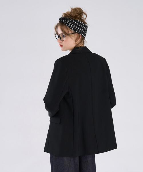 To b. by agnes b.（トゥービーバイアニエスベー）の「マニッシュ テーラード ジャケット（テーラードジャケット・レディース・ブラック・40/38/36）」の9枚目の写真