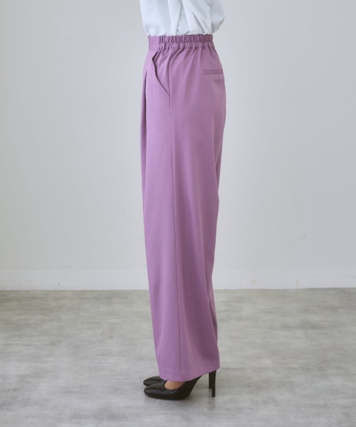 nissen（ニッセン）の「【褒められシルエット】ワイドパンツ（スラックス・レディース・サックスブルー/オフホワイト/イエロー/パープル/グリーン/ピンク/ブラック・L/LL/M/S）」の17枚目の写真
