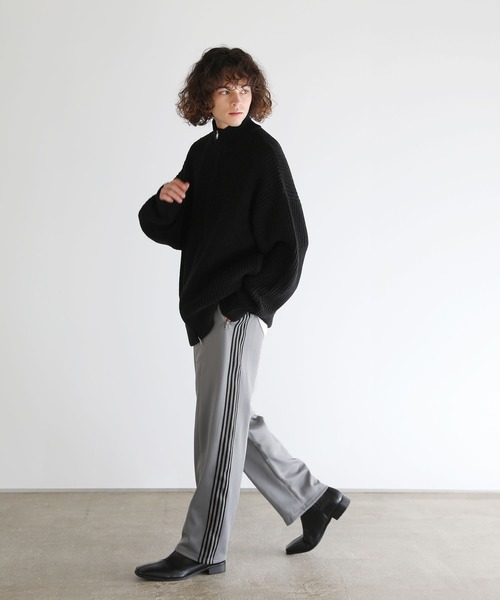 ASTRONOMY(アストロノミー)の「Buyer's Select/ピンタックストレートライン入りトラックパンツ(その他パンツ・メンズ・グリーン/グレー/ブラック/ネイビー・L/LL/M)」の8枚目の写真
