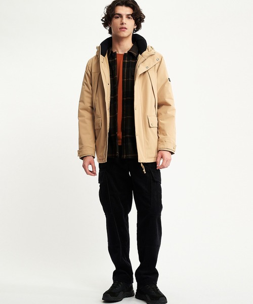 AIGLE（エーグル）の「DUPONT SORONA中綿 保温 透湿インサレーション