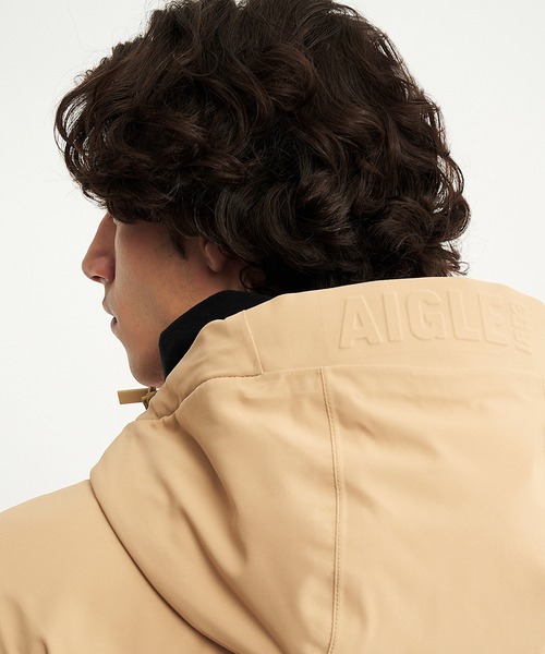 AIGLE(エーグル)の「DUPONT SORONA中綿 保温 透湿インサレーションフーデッドダウンジャケット / パファージャケット(ダウンジャケット/コート・メンズ・ベージュ/ネイビー・M/L/S)」の7枚目の写真