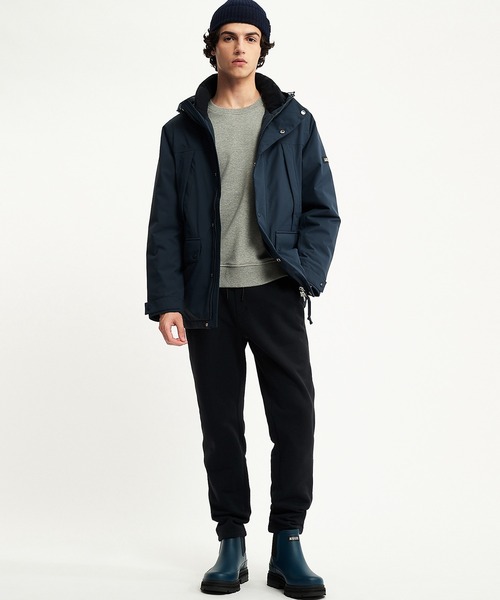 AIGLE(エーグル)の「DUPONT SORONA中綿 保温 透湿インサレーションフーデッドダウンジャケット / パファージャケット(ダウンジャケット/コート・メンズ・ベージュ/ネイビー・M/L/S)」の8枚目の写真