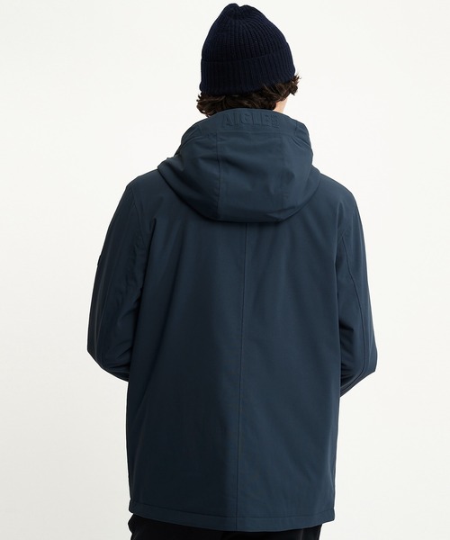 AIGLE(エーグル)の「DUPONT SORONA中綿 保温 透湿インサレーションフーデッドダウンジャケット / パファージャケット(ダウンジャケット/コート・メンズ・ベージュ/ネイビー・M/L/S)」の11枚目の写真