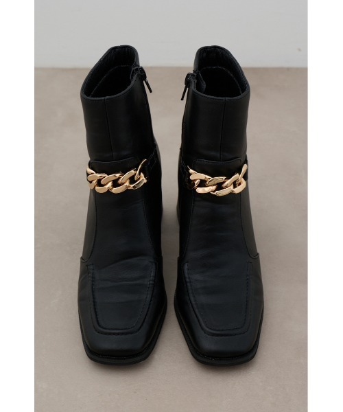 AZUL by moussy（アズールバイマウジー）の「メタルチェーンショートブーツ（ブーツ・レディース・ブラック・SMALL/MEDIUM/LARGE）」の6枚目の写真