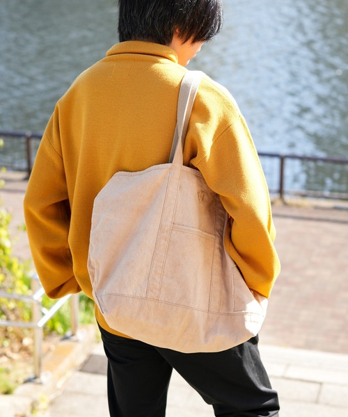 hobo（ホーボー）の「【hobo / ホーボー】TOTE BAG DUCK CANVAS KAKISHIBU DYED（トートバッグ・メンズ・ブラック/キャメル・FREE）」の3枚目の写真