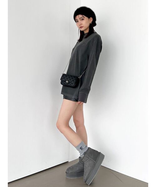 EMODA（エモダ）の「キルティングフォンケース（スマホケース/カバー・レディース・イエロー/ブラック/ミント/シルバー・FREE）」の12枚目の写真