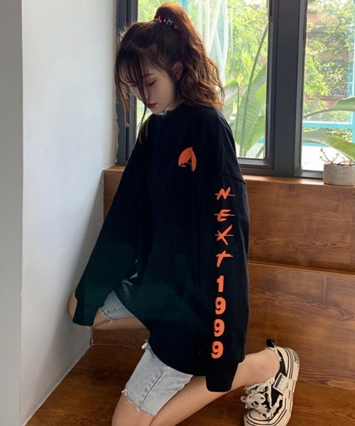 Miniministore(ミニミニストア)の「ロゴトレーナー 韓国風 ビッグシルエット(スウェット・レディース・グレー/ブラック/ホワイト・XL)」の6枚目の写真