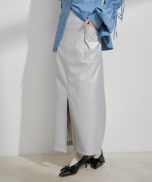 VIS（ビス）の「フェイクレザーIラインスカート（スカート・レディース・ブラック/シルバー系その他/キナリ・M/S）」の5枚目の写真