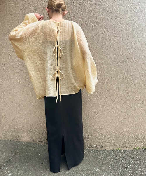 select MOCA by son(セレクトモカバイソン)の「2WAYボリュームオーバーブラウス(シャツ/ブラウス・レディース・オフホワイト/ブラック/ベージュ/ブラウン/グレー・FREE/SMALL)」の15枚目の写真