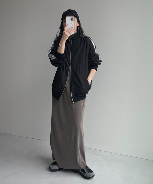 wee9s（ウィークス）の「track jacket（ブルゾン・レディース・カーキ/ネイビー/ブラック/アイボリー・FREE）」の14枚目の写真