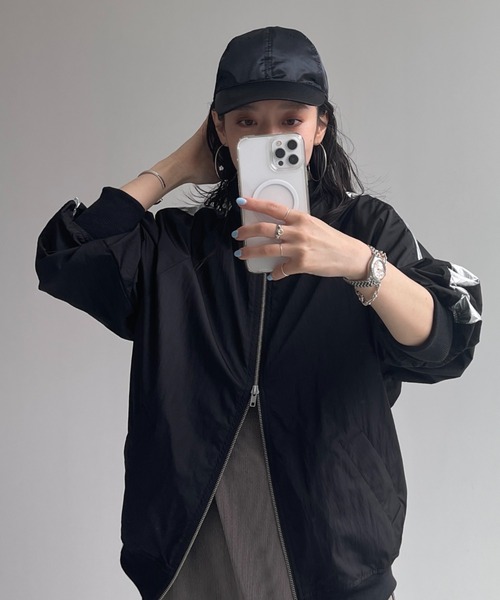 wee9s（ウィークス）の「track jacket（ブルゾン・レディース・カーキ/ネイビー/ブラック/アイボリー・FREE）」の13枚目の写真