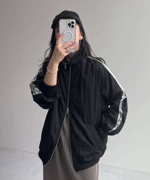 wee9s（ウィークス）の「track jacket（ブルゾン・レディース・カーキ/ネイビー/ブラック/アイボリー・FREE）」の12枚目の写真