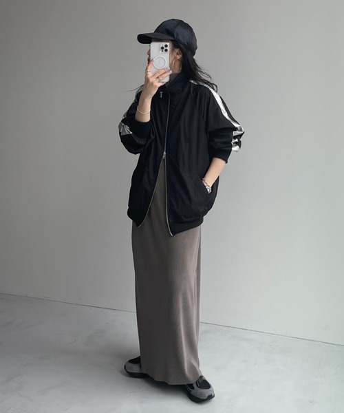 wee9s（ウィークス）の「track jacket（ブルゾン・レディース・カーキ/ネイビー/ブラック/アイボリー・FREE）」の11枚目の写真