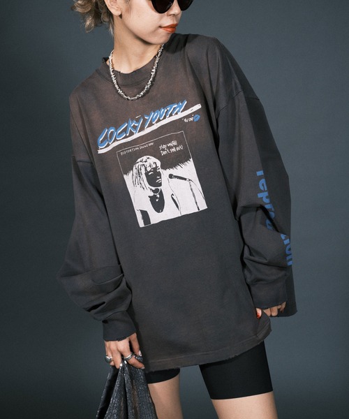 RePRODUCTION LABEL(リプロダクションレーベル)の「【ユニセックス】【RePRODUCTION LABEL / リプロダクションレーベル】イラストプリントバンドロンT(Tシャツ/カットソー・レディース・ホワイト/チャコールグレー・FREE)」の9枚目の写真