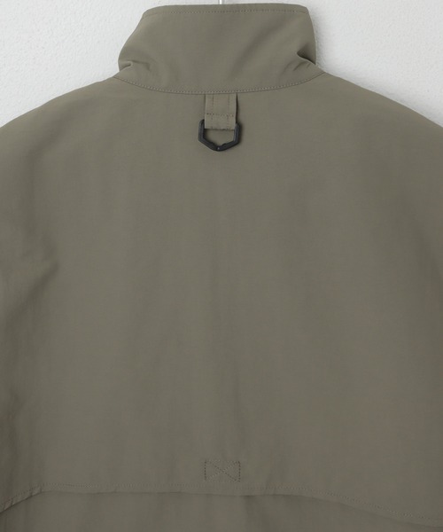 ANME(アンメ)の「接触冷感/UVカット(UPF50+)/撥水加工ダブルジップナイロンベスト(ベスト・レディース・ライトカーキ/ブラック/グレー/ネイビー・M/L)」の19枚目の写真