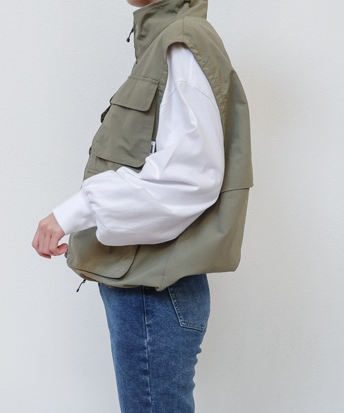 ANME(アンメ)の「接触冷感/UVカット(UPF50+)/撥水加工ダブルジップナイロンベスト(ベスト・レディース・ライトカーキ/ブラック/グレー/ネイビー・M/L)」の5枚目の写真