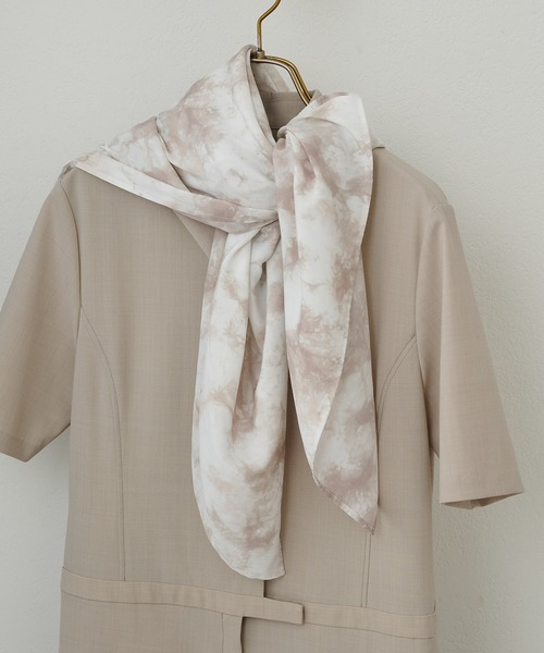 THE PAUSE（ザ ポーズ）の「【THE PAUSE】タイダイスカーフ（バンダナ/スカーフ・レディース・ライトグレー/ネイビー・FREE）」の2枚目の写真