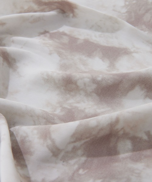 THE PAUSE（ザ ポーズ）の「【THE PAUSE】タイダイスカーフ（バンダナ/スカーフ・レディース・ライトグレー/ネイビー・FREE）」の5枚目の写真