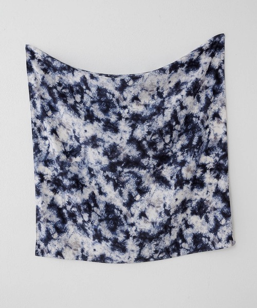 THE PAUSE（ザ ポーズ）の「【THE PAUSE】タイダイスカーフ（バンダナ/スカーフ・レディース・ライトグレー/ネイビー・FREE）」の9枚目の写真