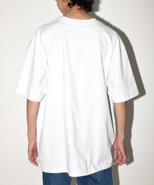 SUPERTHANKS（スーパーサンクス）の「刺繍＆バックプリント オーバーサイズTシャツ ""Sound"" S/S T-shirt"(ユニセックス)（Tシャツ/カットソー・メンズ・チャコールグレー/ブラック/ホワイト・S/M/L）」の12枚目の写真