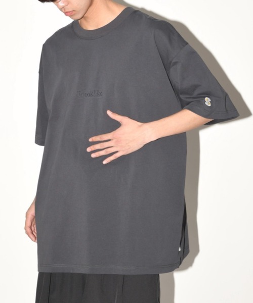 SUPERTHANKS（スーパーサンクス）の「刺繍＆バックプリント オーバーサイズTシャツ ""Sound"" S/S T-shirt"(ユニセックス)（Tシャツ/カットソー・メンズ・チャコールグレー/ブラック/ホワイト・S/M/L）」の20枚目の写真