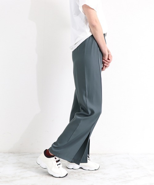 Miniministore(ミニミニストア)の「スリットパンツ ハイウエストカラーパンツ(スラックス・レディース・ブラック/ブルーグレー/グリーン・FREE)」の13枚目の写真