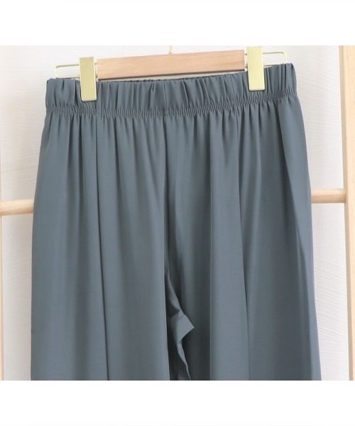 Miniministore(ミニミニストア)の「スリットパンツ ハイウエストカラーパンツ(スラックス・レディース・ブラック/ブルーグレー/グリーン・FREE)」の22枚目の写真