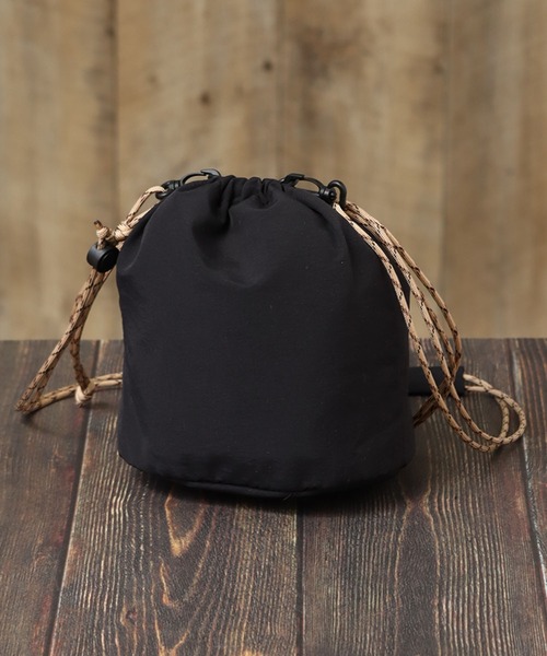 KRIFF MAYER(クリフメイヤー)の「【KRIFF MAYER/クリフメイヤー】2WAY アウトウォーク巾着ショルダーバッグ(ショルダーバッグ・メンズ・ブラック・FREE)」の4枚目の写真