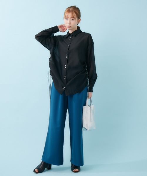 Paradise Picnic（パラダイスピクニック）の「サイドドロストシャツ（シャツ/ブラウス・レディース・ブラック/ホワイト・FREE）」の6枚目の写真