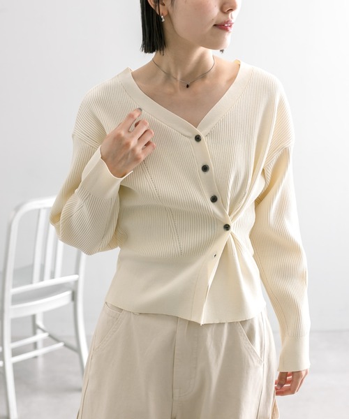 mystic（ミスティック）の「【4色展開】NEWレイヤードボタンカーディガン（カーディガン/ボレロ・レディース・イエロー/オレンジ/アイボリー/ブラック・FREE）」の6枚目の写真