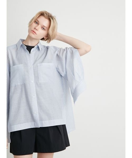 styling/(スタイリング)の「サイドスリットシャツ(シャツ/ブラウス・レディース・サックスブルー/ホワイト/モカ・FREE)」の3枚目の写真