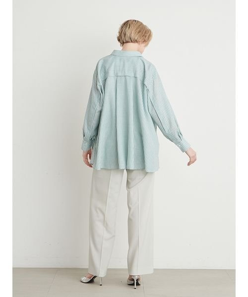 styling/(スタイリング)の「サイドスリットシャツ(シャツ/ブラウス・レディース・サックスブルー/ホワイト/モカ・FREE)」の9枚目の写真