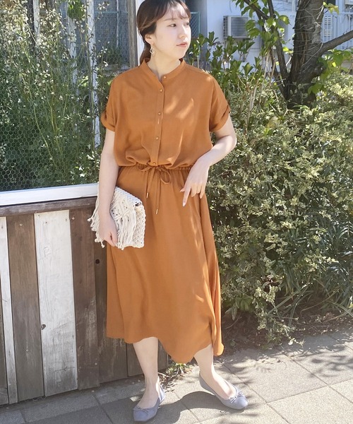 NICOLE white(ニコルホワイト)の「レイヤード風ウエストドロストワンピース(ワンピース・レディース・チャコールグレー/レッド/ネイビー系/サックスブルー系・FREE)」の4枚目の写真