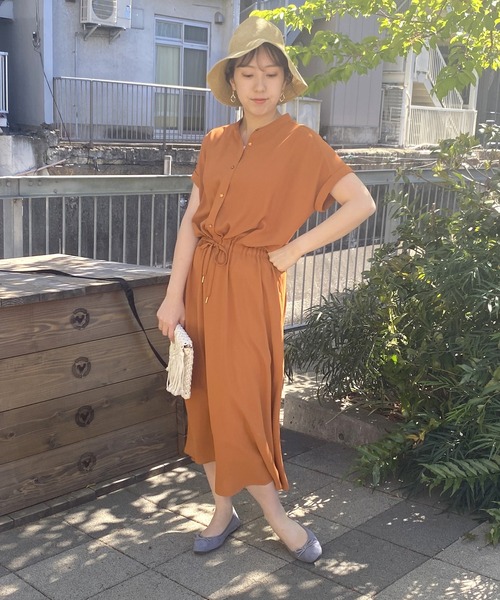 NICOLE white（ニコルホワイト）の「レイヤード風ウエストドロスト