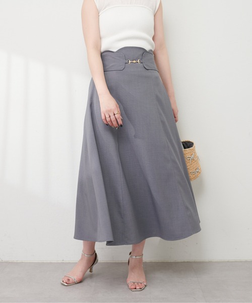 natural couture（ナチュラルクチュール）の「ビット付スカラップフレアスカート（スカート・レディース・アイボリー/グレー/その他1/ダークブラウン・FREE）」の3枚目の写真