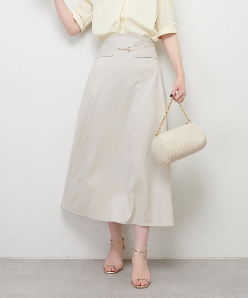natural couture（ナチュラルクチュール）の「ビット付スカラップフレアスカート（スカート・レディース・アイボリー/グレー/その他1/ダークブラウン・FREE）」の5枚目の写真