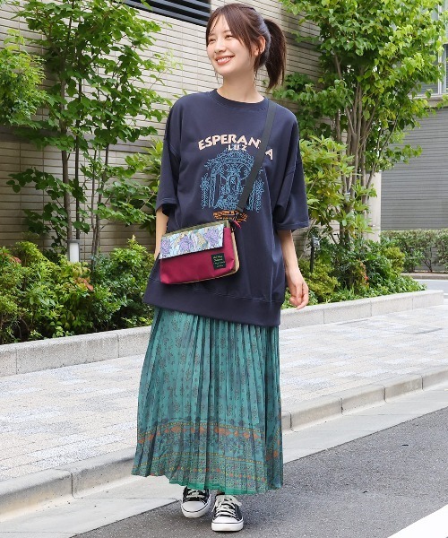 チチカカ（チチカカ）の「マルチプルショルダーバッグ（ショルダーバッグ・レディース・ブラック/ボルドー/アイボリー・FREE）」の8枚目の写真