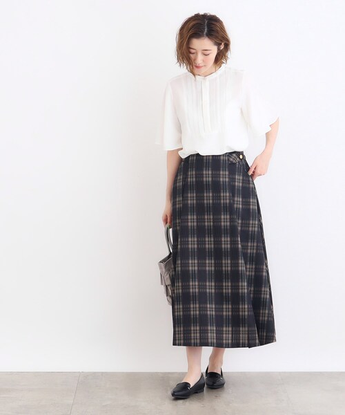 grove（グローブ）の「◆ピンタックフレアスリーブ（シャツ/ブラウス・レディース・オレンジ/ブルー/カーキ/オフホワイト/ブラック・02/03/01/04/05）」の11枚目の写真