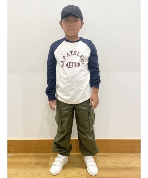 セール】GAP ATHLETICロゴ ラグランTシャツ (キッズ)（Tシャツ