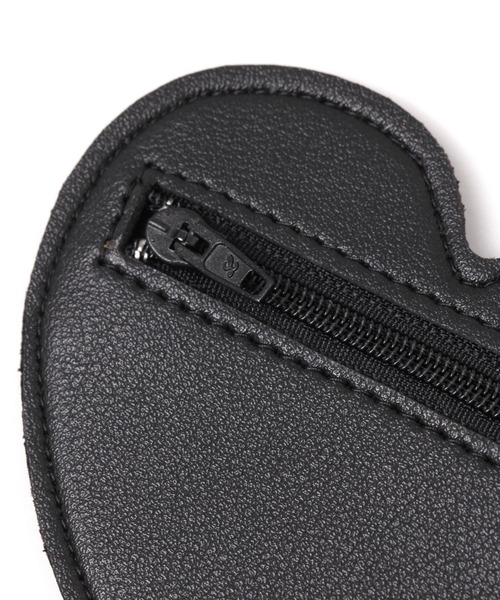 BAYFLOW（ベイフロー）の「ハートポーチリボンチャーム（チャーム・レディース・ブラック/グレー系/レッド・FREE）」の4枚目の写真