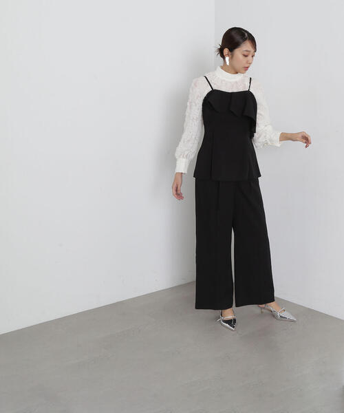 NATURAL BEAUTY BASIC（ナチュラルビューティーベーシック）の「◇ラッフル SETUP キャミソール（キャミソール・レディース・ブラック/グレー・FREE）」の4枚目の写真