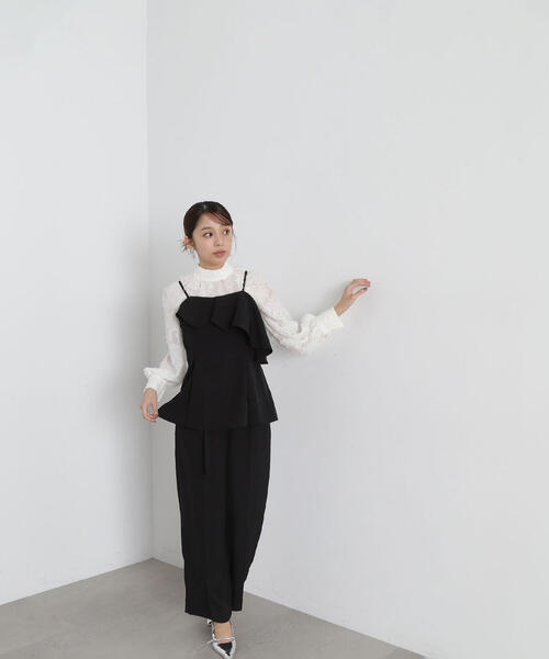 NATURAL BEAUTY BASIC（ナチュラルビューティーベーシック）の「◇ラッフル SETUP キャミソール（キャミソール・レディース・ブラック/グレー・FREE）」の7枚目の写真