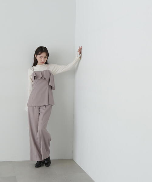 NATURAL BEAUTY BASIC（ナチュラルビューティーベーシック）の「◇ラッフル SETUP キャミソール（キャミソール・レディース・ブラック/グレー・FREE）」の14枚目の写真