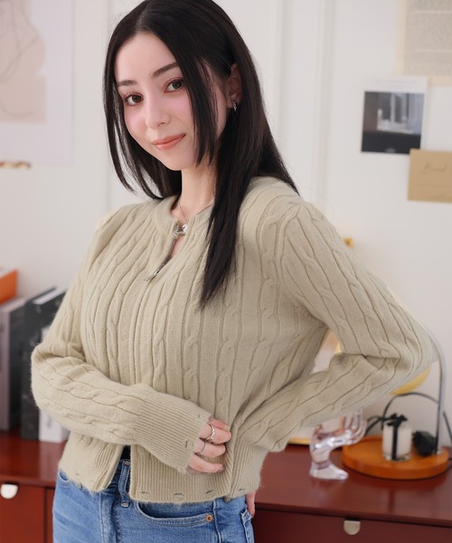 Doula Doula(ドゥーラドゥーラ)の「ダブルジップケーブルニットカーディガン(カーディガン/ボレロ・レディース・ベージュ/グレー/アイボリー/ブラック/カーキ/ブラウン・FREE)」の16枚目の写真
